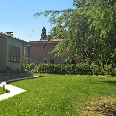 A Casa Di Simonetta Maison d'hôtes Castelfranco Emilia